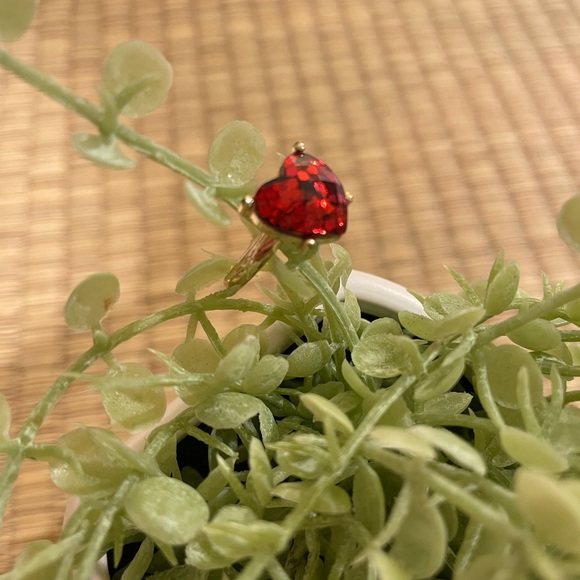 Heart ring - Picture 2 of 3